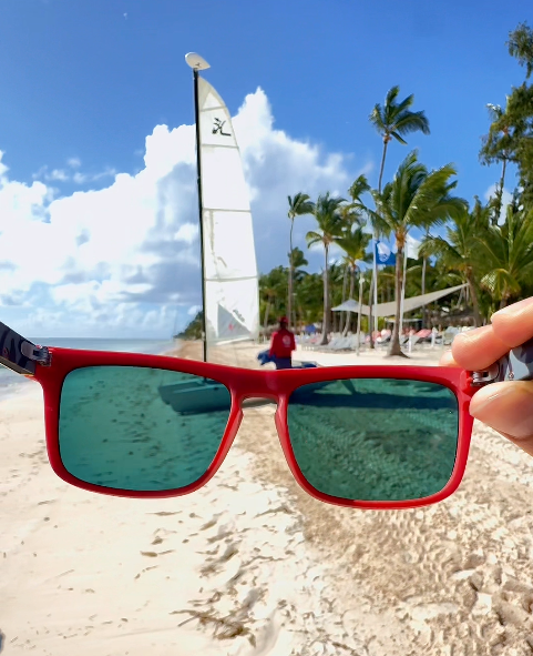 <h3><strong>Comodas</strong></h3>